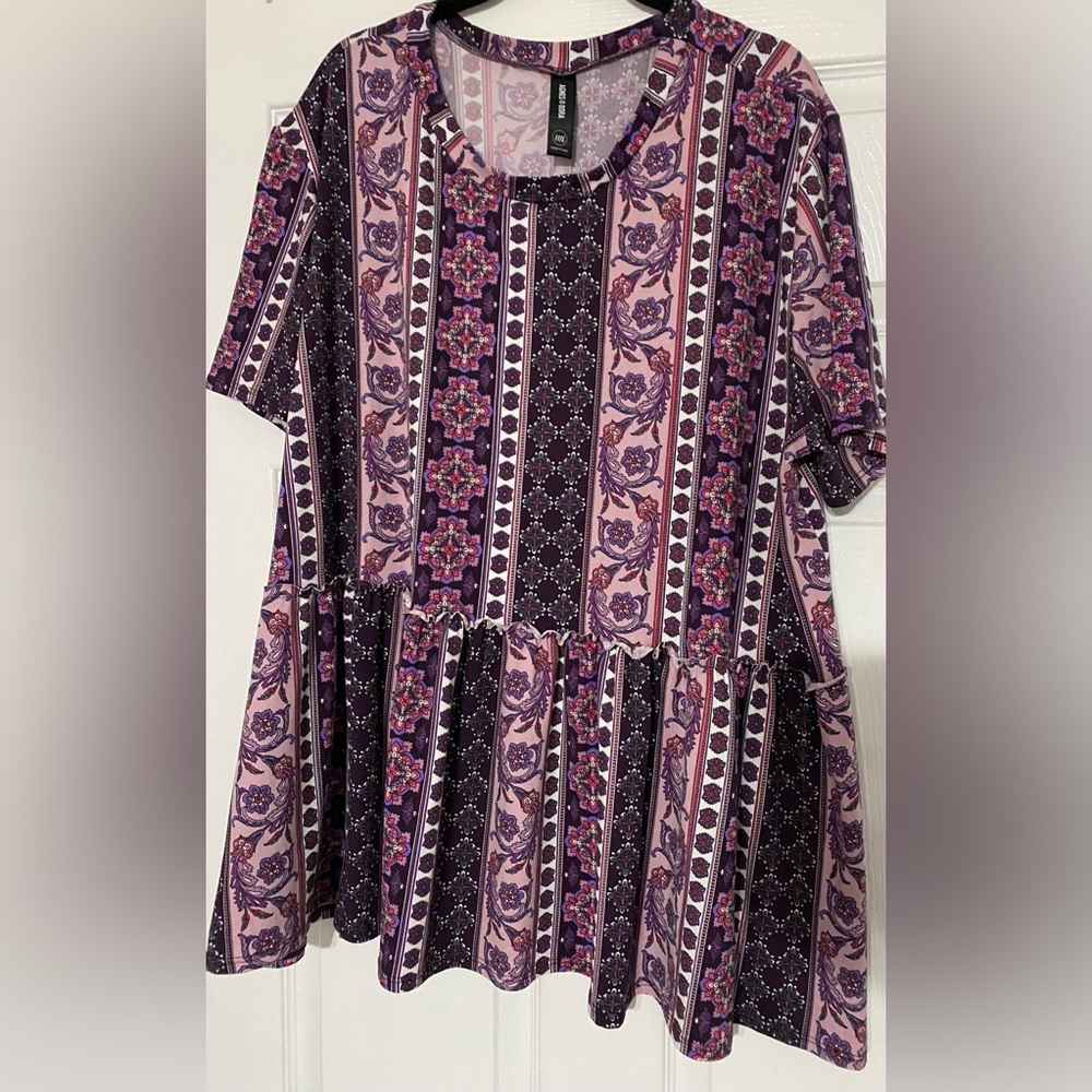 Agnes & Dora Relaxed Ruffle Tee - XXXL - Purple Pattern Print